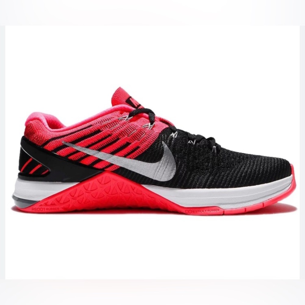 Nike Women’s Metcon DSX Flyknit Running Shoes